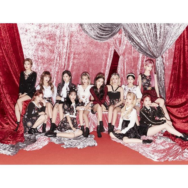 IZ*ONE Photo