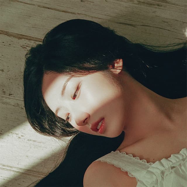 HaSeul Photo